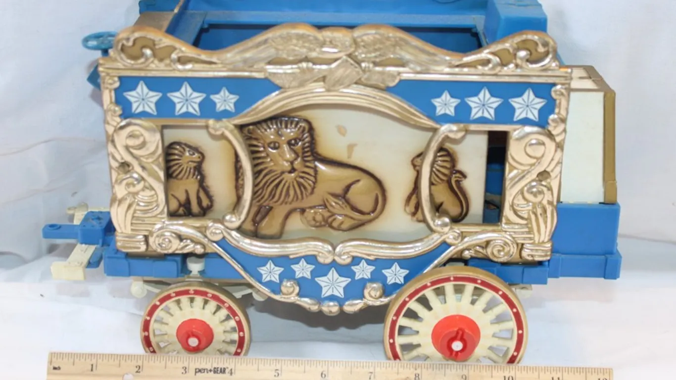 Jim Beam Circus Wagon Decanter