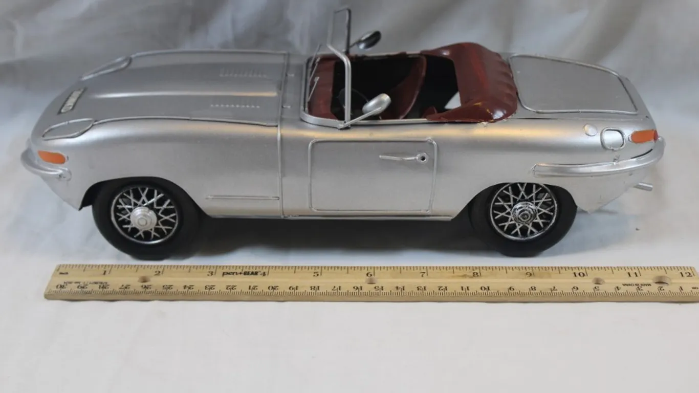 Tin Car
