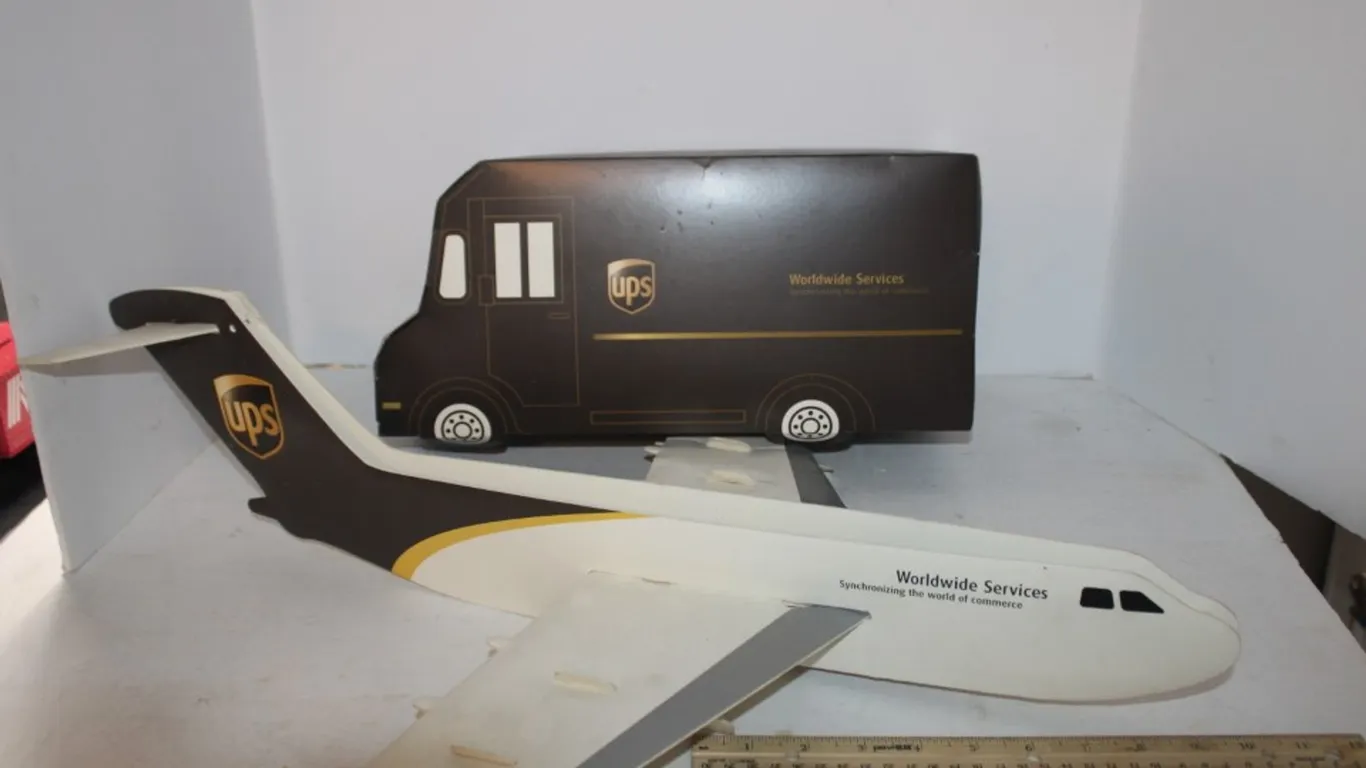 UPS Paper Airplane and UPS Paper Truck