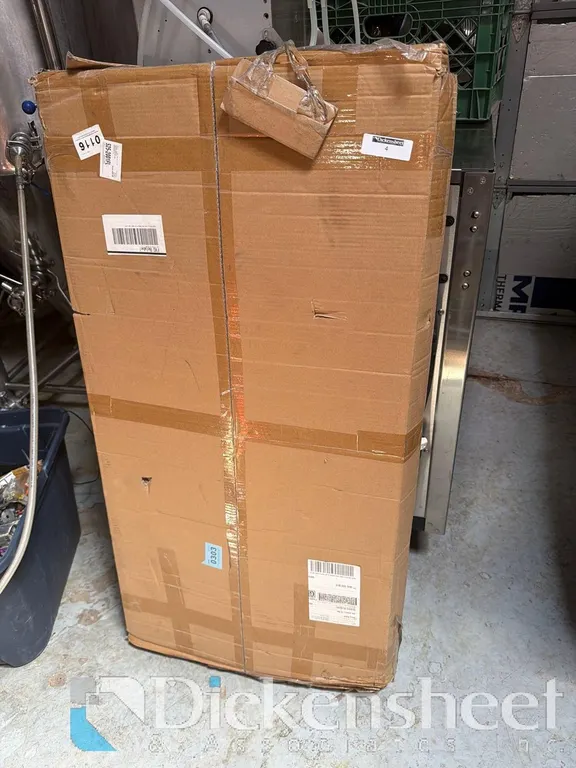 COMMERCIAL CUSTOMER TRASH CONTAINER