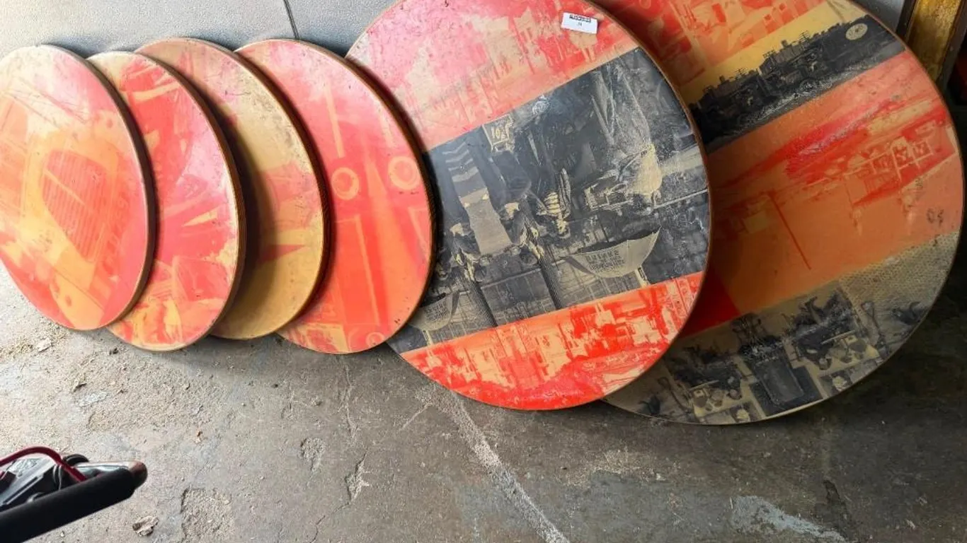 LOT OF (6) CIRCULAR TABLE TOPS