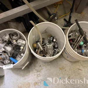 VARIETY OF GAUGES, PARTS
