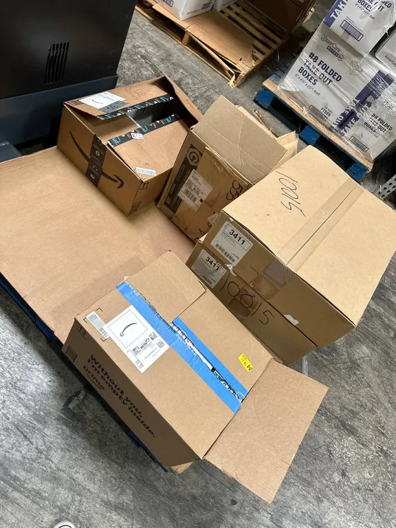 Miscellanoeus Warehouse and Office Items