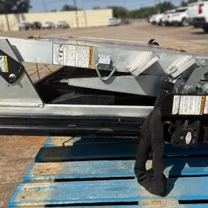 Tommy Gate Hydraulic Lift Gate