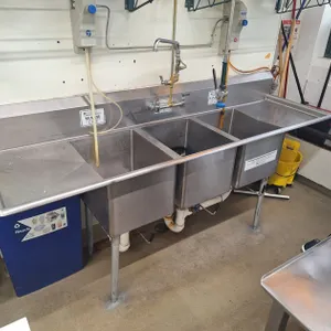 SS 3 Compartment Sink with Faucet and Sprayer, 88"x26"