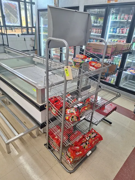 Metal Retail Shelf, 24"x20"x70"