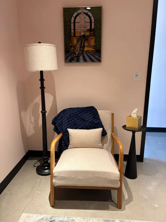 Hertford Mid Century Upholstered Solid Wood Accent Chair with Lamp
