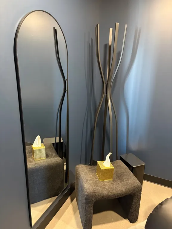Dressing Room Decor
