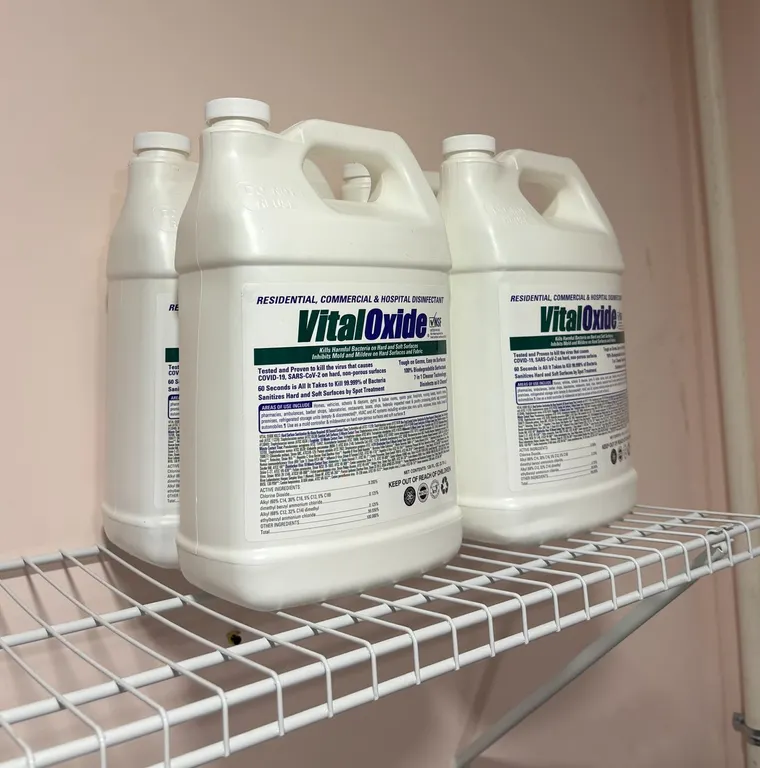 Vital Oxide Cleaner