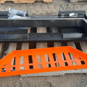 SKID STEER PALLET FORK
