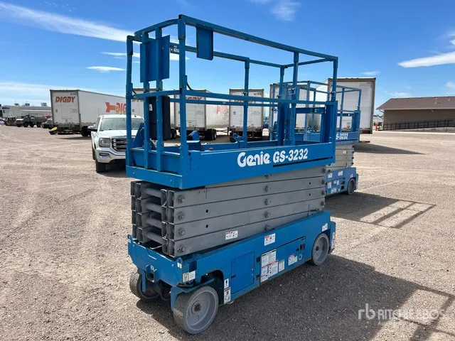 2015 Genie GS-3232 Electric Scissor Lift