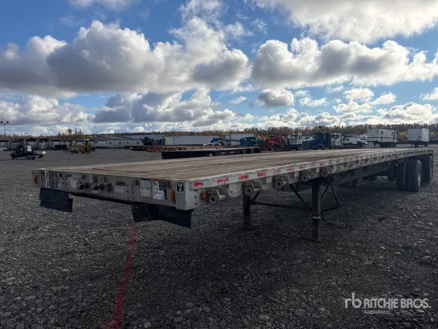 2004 Wilson 30 ton 48 ft T/A Flatbed Trailer