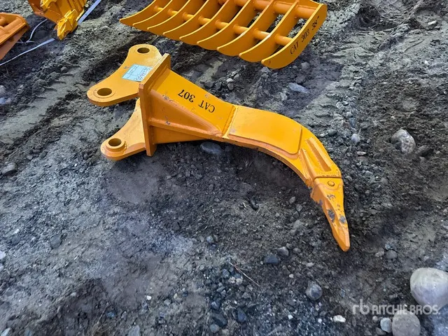 2026 GIYI Excavator Ripper - Fits CAT 307 (Unused)