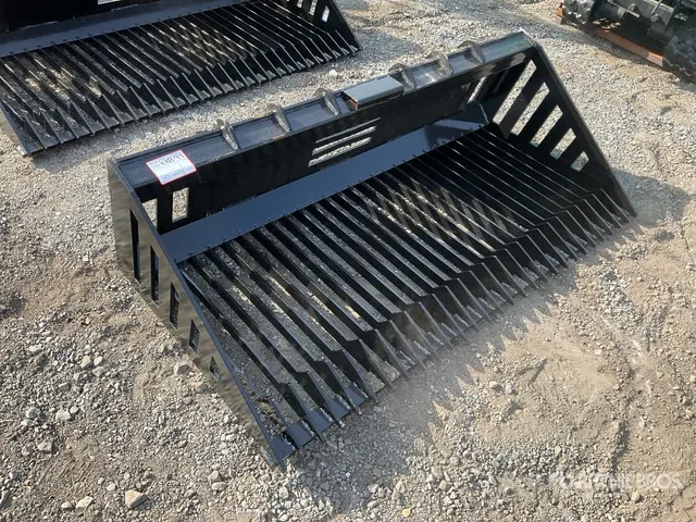 2026 GIYI GY-RB66N 66 in Skeleton Skid Steer Bucket (Unused)