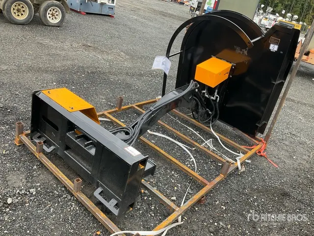 2026 GIYI GY-ECA74 54 in Articulating Skid Steer Brush Cutter (Unused)