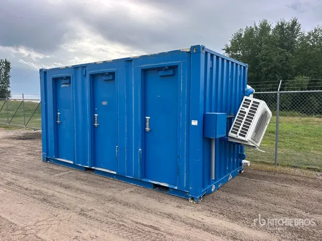 16 ft x 8 ft 3 Person Skid-Mounted 3 Person Restroom Portable Toilet