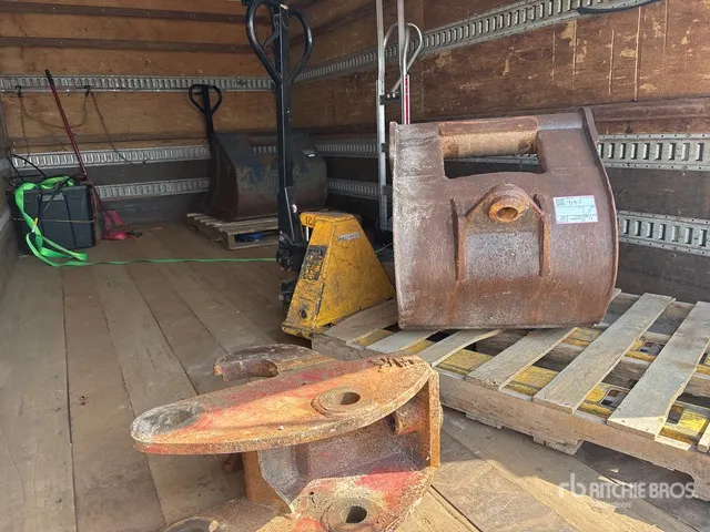 Quantity of Wain-Roy Digging Buckets and Couplers