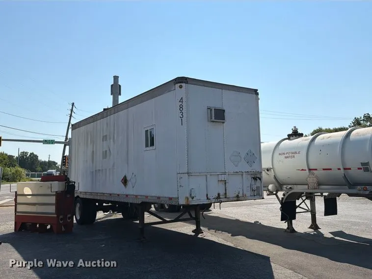 1993 Monon JA3-32-SA-28W dry van trailer
