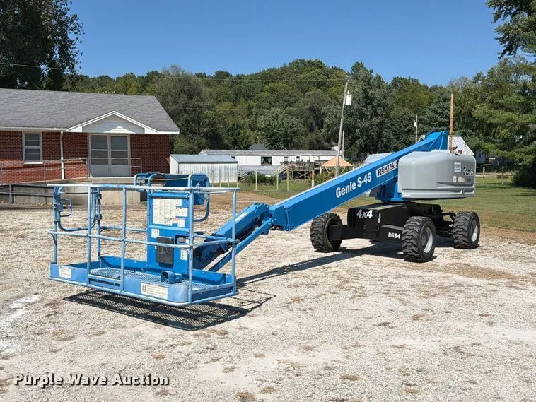 2016 JLG S-45 boom lift