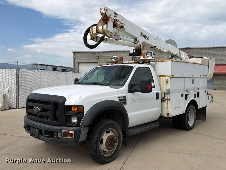 2008 Ford F550 bucket truck