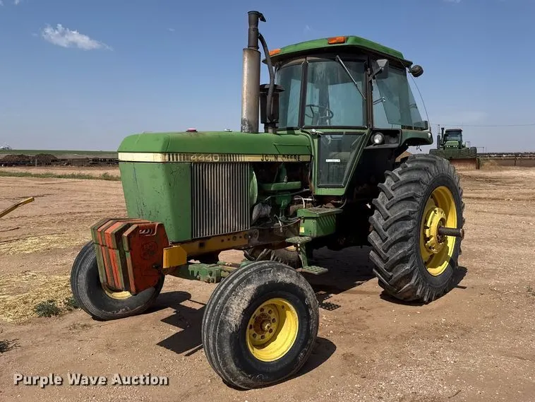 1980 John Deere 4440 tractor