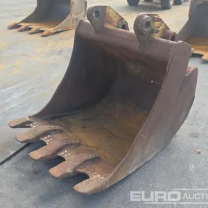47" Digging Bucket to suit 70mm Pin 