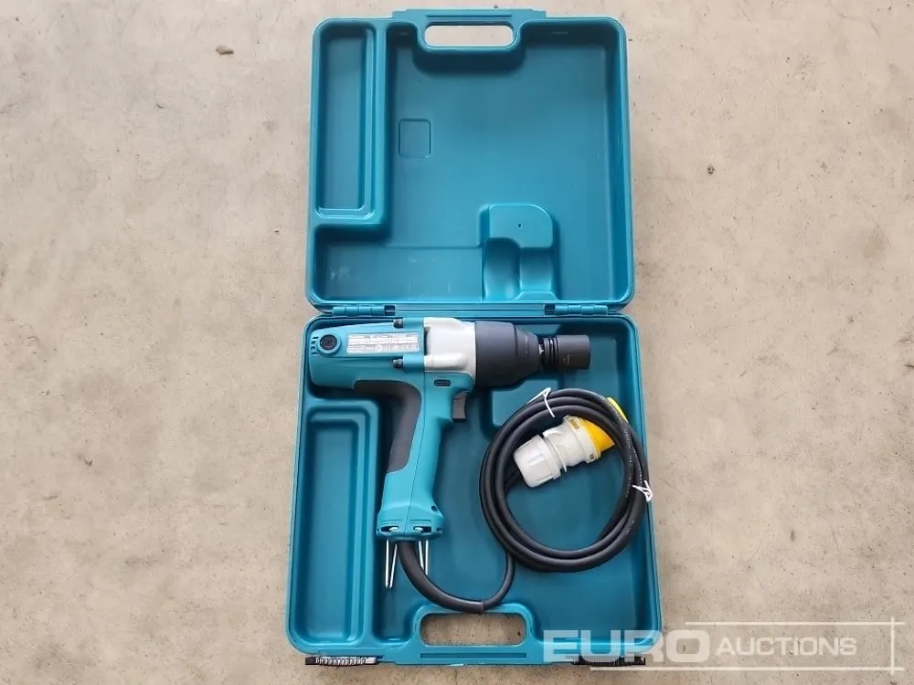 Unused Makita TW0200