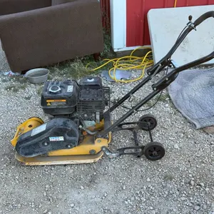 Mastercraft Vibratory Plate Compactor, Model 060-3798-0, 196cc 6.5 Horsepower Engine