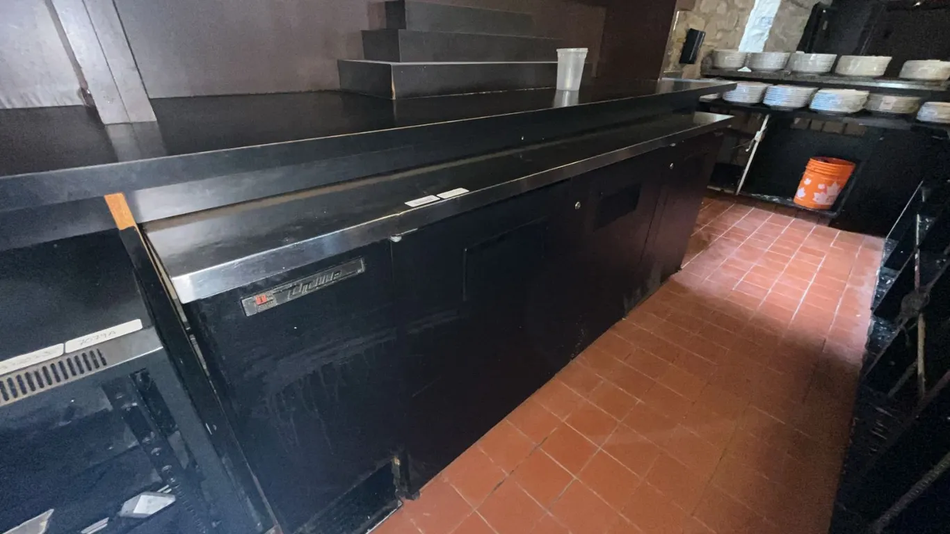 True Commercial Back Bar 3 Door Refrigerator 90"x27"x37"