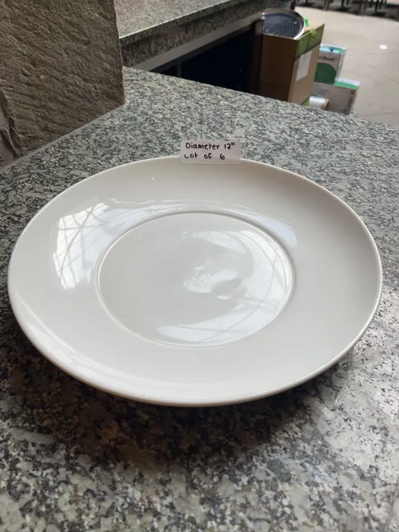 Lot of 6 - White Circular Dining Plates, 12" Diameter