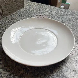 Lot of 6 - White Circular Dining Plates, 12" Diameter