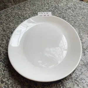 Lot of 10 - Oval White Dining Plates 10.5" x 13"