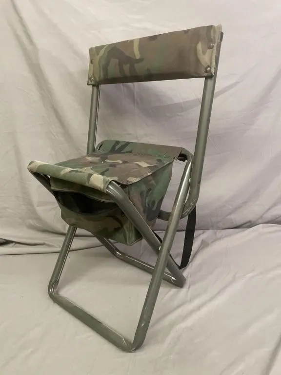 Portable folding stool. Camo colours.