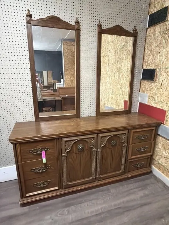 Vintage Dresser with 2 mirrors 66.5x17x31.5 inches
