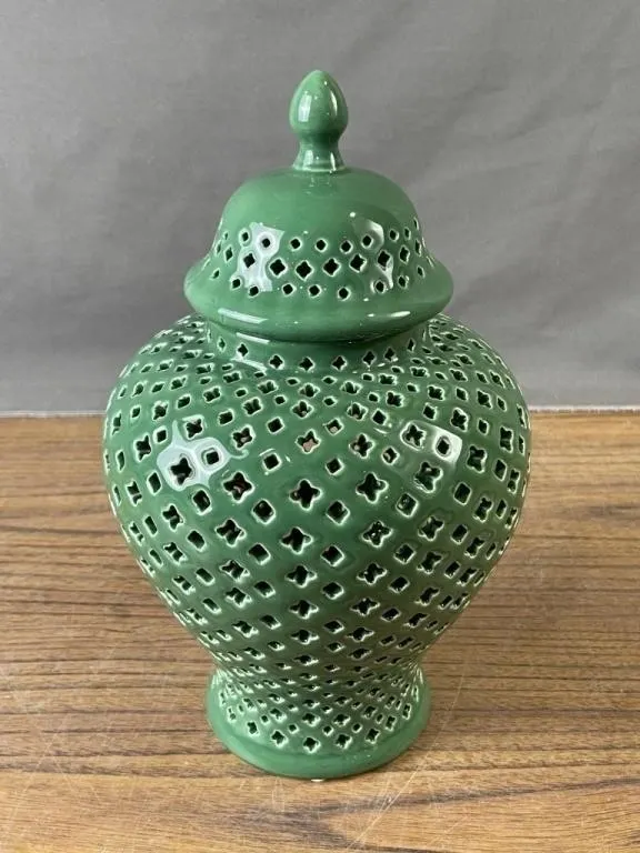 Green Urn