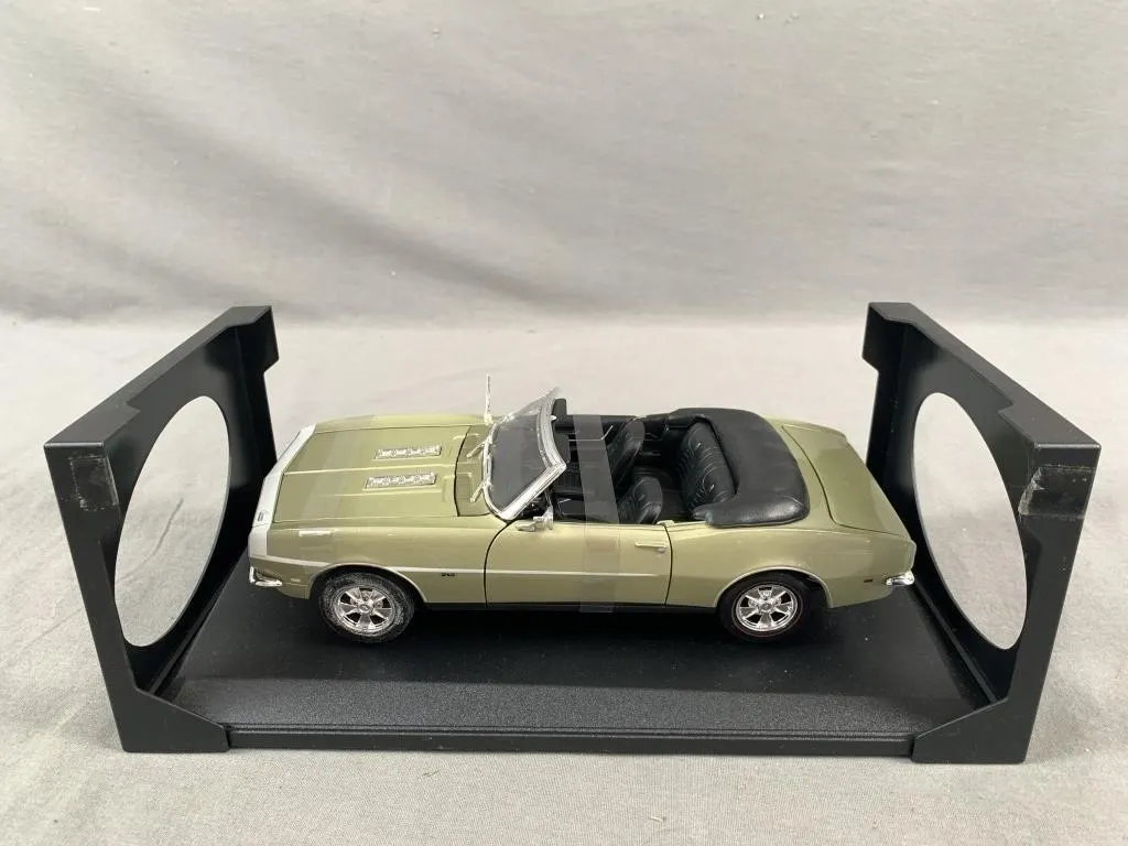 Camero Model Car