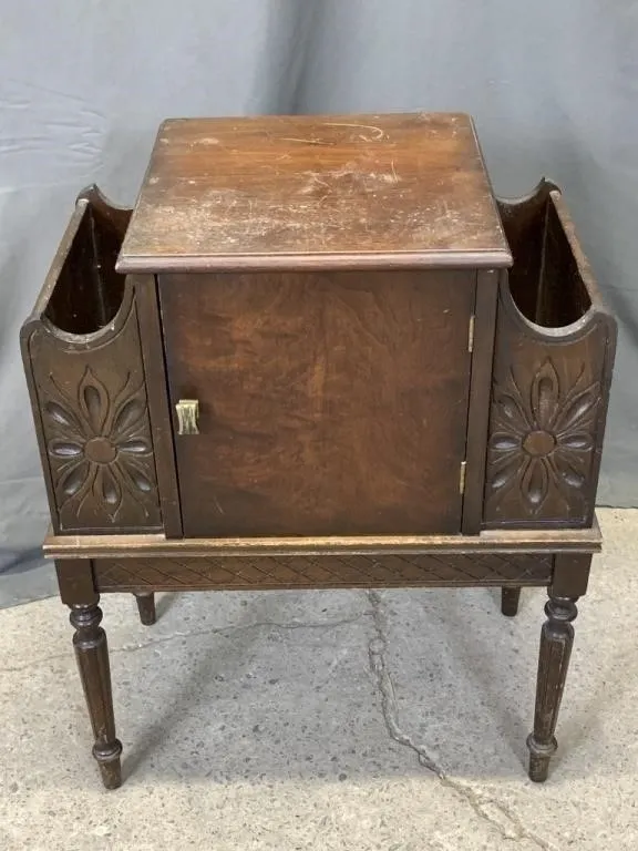 Wooden Humidor Stand