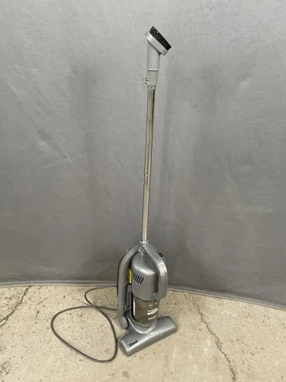 Bagless Stick Shark Vacuum