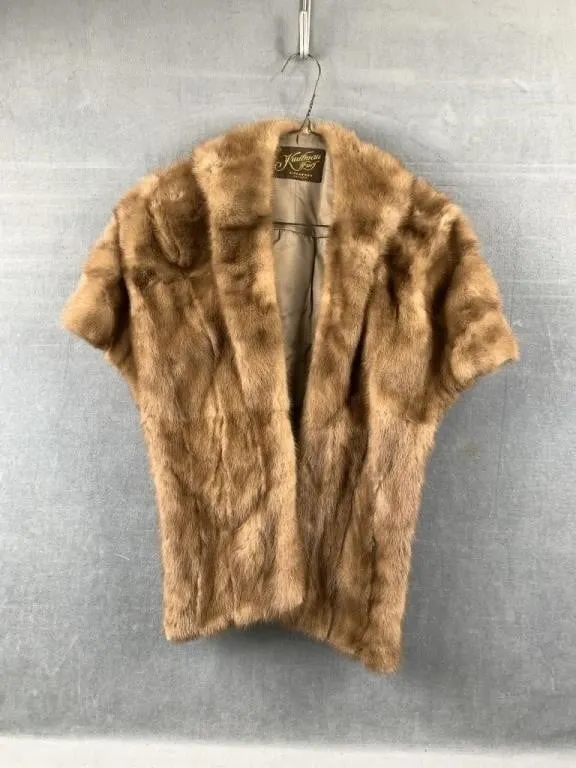 Kaufman Furs, Kitchener Shoulder Jacket