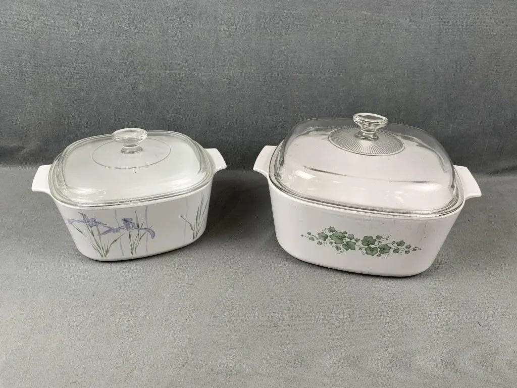 Floral Pyrex Casserole Dishes w LIds
