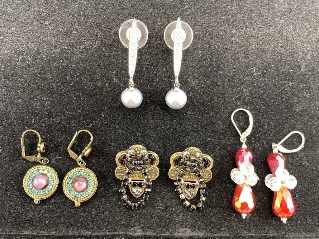 4 Pairs of Costume Earrings