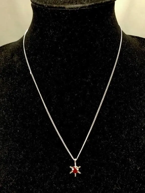 Red Stone Pendent Necklace