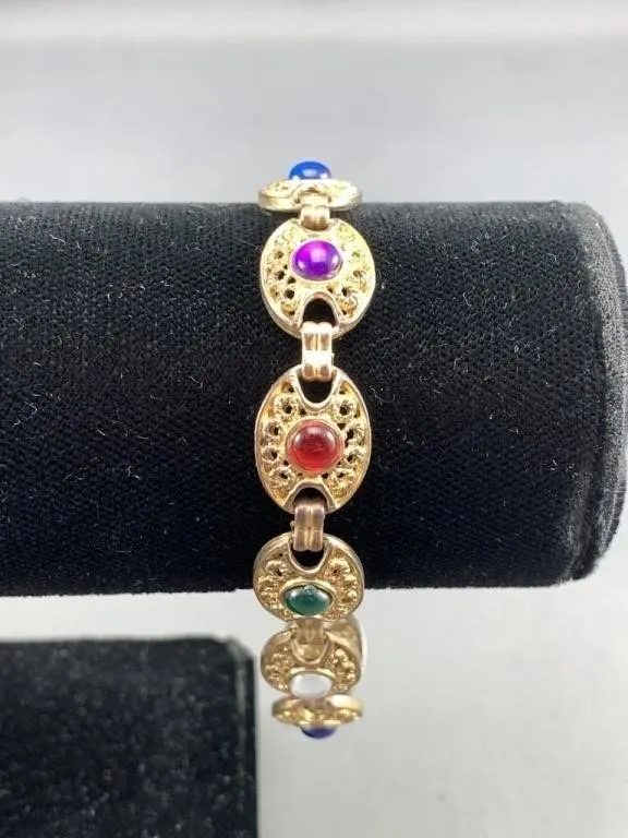 Gold Tone Link Bracelet