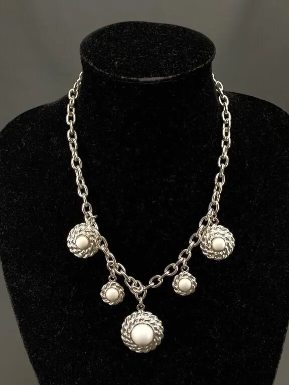 Silver Tone Necklace