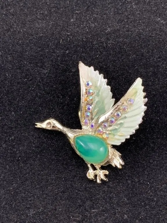 Rhinestone Jelly Belly Goose Brooch