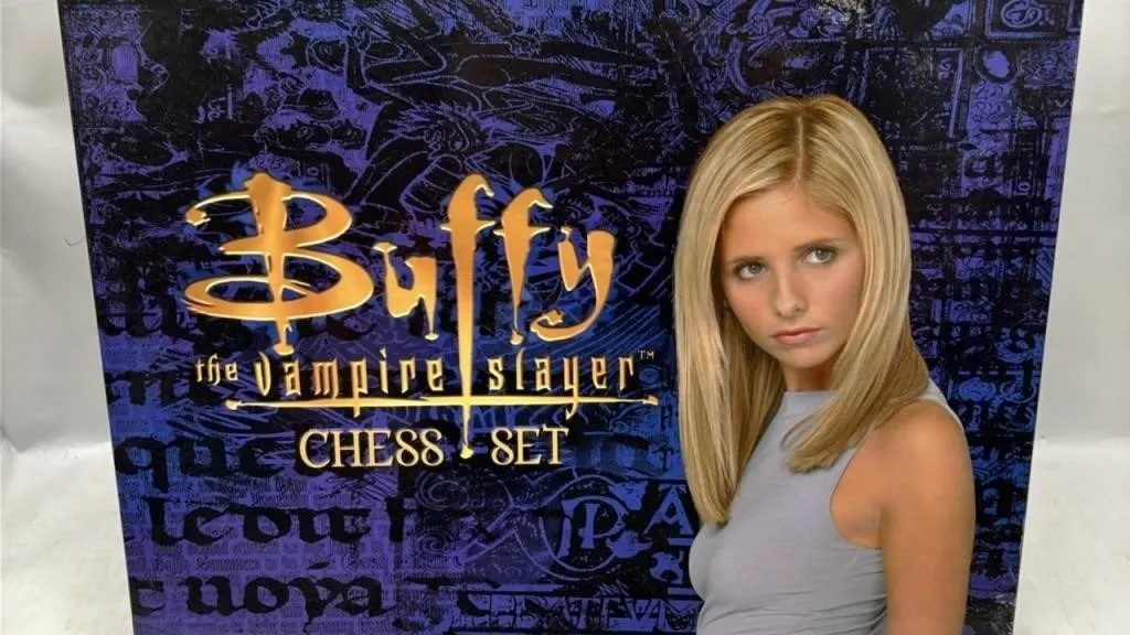 Buffy The Vampire Slayer Chess Board complete