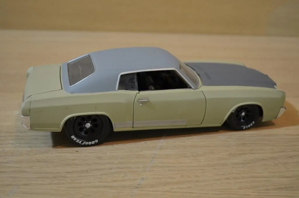 Joyride 1/18 scale diecast model of the 1970