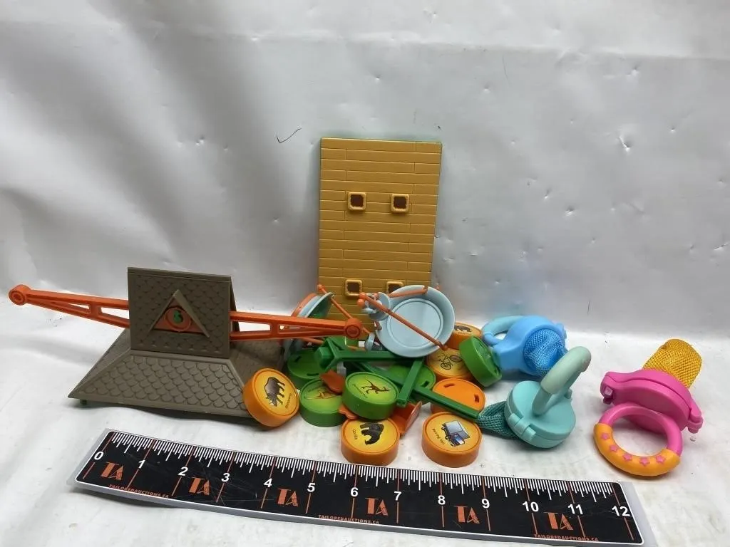 Toy Lot: Animal Tokens, Pieces & Rattles