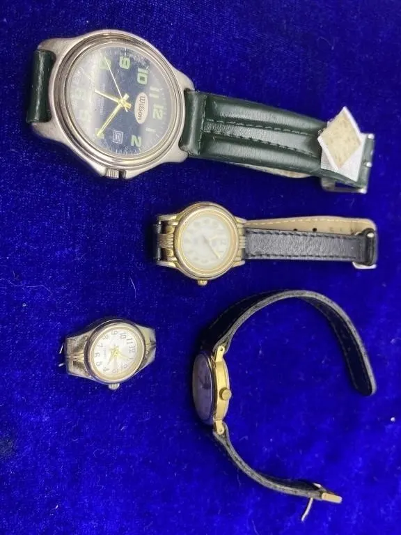 Lot of 5 Wristwatches - Wilson, Timex, Quartz