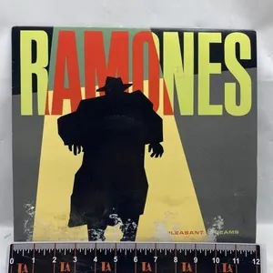Ramones - Pleasant Dreams LP Vinyl Record